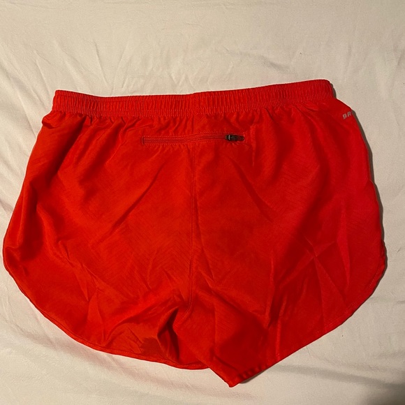 Nike Dri- fit shorts size S - Picture 2 of 3